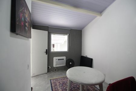 Casa de condomínio para alugar com 500m², 3 quartos e 4 vagasQuarto de Serviço