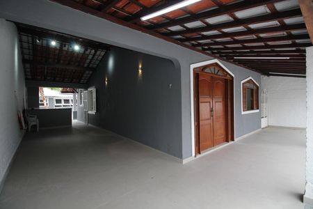 Casa de condomínio para alugar com 500m², 3 quartos e 4 vagasGaragem