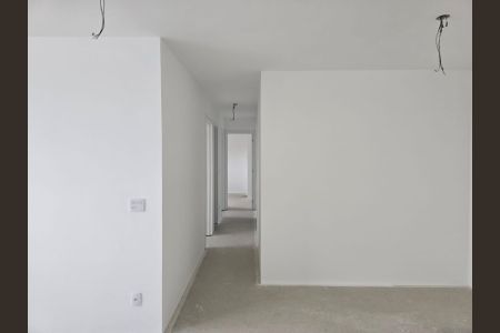 Apartamento à venda com 67m², 2 quartos e 1 vaga Apartamento à venda com 67m², 2 quartos e 1 vagaSala e Cozinha integrada