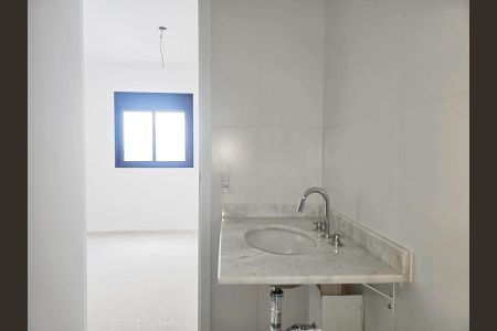 Apartamento à venda com 67m², 2 quartos e 1 vaga Apartamento à venda com 67m², 2 quartos e 1 vagaBanheiro da Suíte