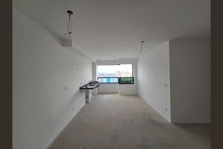 Apartamento à venda com 67m², 2 quartos e 1 vaga Apartamento à venda com 67m², 2 quartos e 1 vagaSala e Cozinha integrada