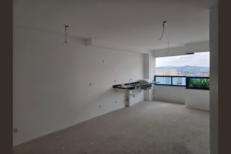 Apartamento à venda com 67m², 2 quartos e 1 vaga Apartamento à venda com 67m², 2 quartos e 1 vagaSala e Cozinha integrada