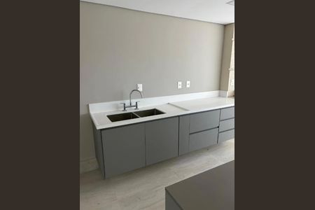 Cozinha de apartamento para alugar com 3 quartos, 147m² em Vila Nova Conceição, São Paulo