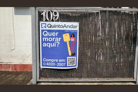 Casa à venda com 760m², 8 quartos e 2 vagas Casa à venda com 760m², 8 quartos e 2 vagasPlaca