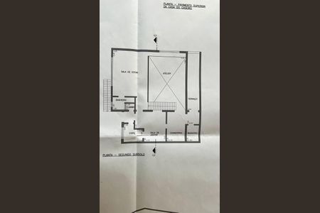 Casa à venda com 760m², 8 quartos e 2 vagas Casa à venda com 760m², 8 quartos e 2 vagasPlanta -2 casa 3