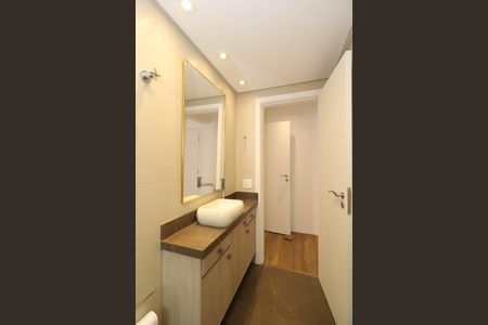 Apartamento para alugar com 120m², 3 quartos e 2 vagas Apartamento para alugar com 120m², 3 quartos e 2 vagasBanheiro da Suíte
