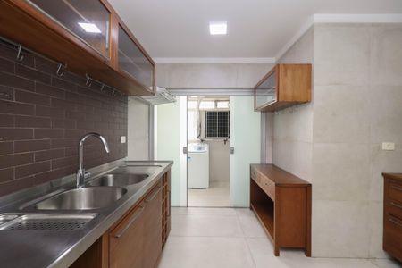 Apartamento para alugar com 120m², 3 quartos e 2 vagas Apartamento para alugar com 120m², 3 quartos e 2 vagasCozinha