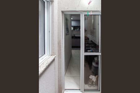 Apartamento à venda com 37m², 2 quartos e sem vaga Apartamento à venda com 37m², 2 quartos e sem vagaCozinha e Área de Serviço