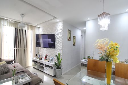 Sala de apartamento para alugar com 2 quartos, 48m² em Recreio dos Bandeirantes, Rio de Janeiro