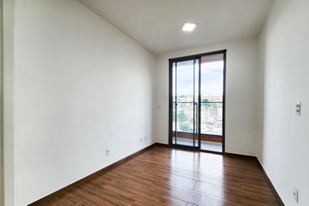 Sala  de apartamento para alugar com 2 quartos, 45m² em Santo Cristo, Rio de Janeiro
