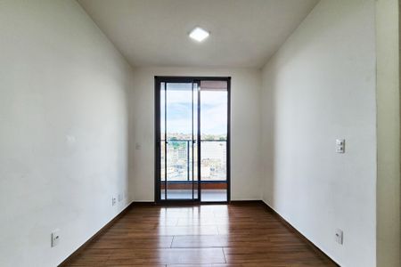 Sala  de apartamento para alugar com 2 quartos, 45m² em Santo Cristo, Rio de Janeiro