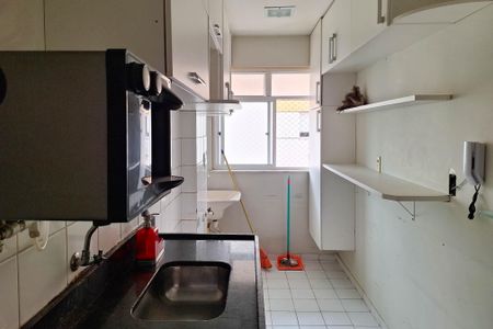 Apartamento à venda com 144m², 2 quartos e 2 vagasCozinha