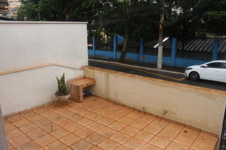 Casa para alugar com 110m², 2 quartos e 2 vagasQuintal