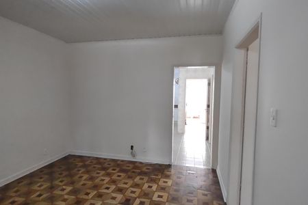 Casa para alugar com 110m², 2 quartos e 2 vagas Casa para alugar com 110m², 2 quartos e 2 vagasSala