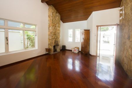 Casa à venda com 3 quartos, 395m² em Vila Cruzeiro, São Paulo