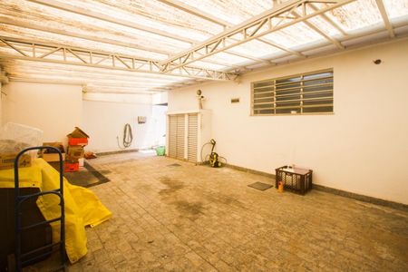 Casa à venda com 395m², 3 quartos e 4 vagas