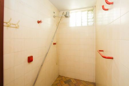 Casa à venda com 395m², 3 quartos e 4 vagas