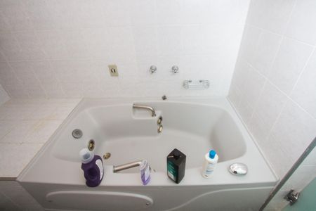 Casa à venda com 395m², 3 quartos e 4 vagas