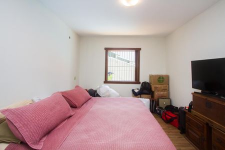 Casa à venda com 395m², 3 quartos e 4 vagas