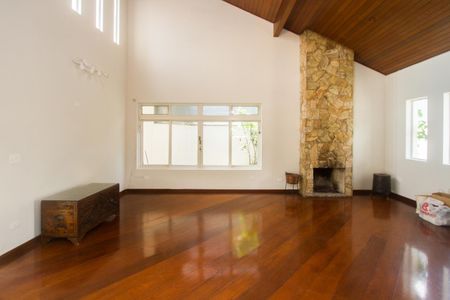 Casa à venda com 3 quartos, 395m² em Vila Cruzeiro, São Paulo