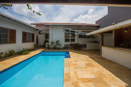 Casa à venda com 395m², 3 quartos e 4 vagas