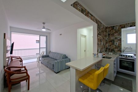 Sala/Cozinha de apartamento para alugar com 1 quarto, 65m² em Guilhermina, Praia Grande