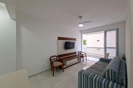 Sala de apartamento para alugar com 1 quarto, 65m² em Guilhermina, Praia Grande