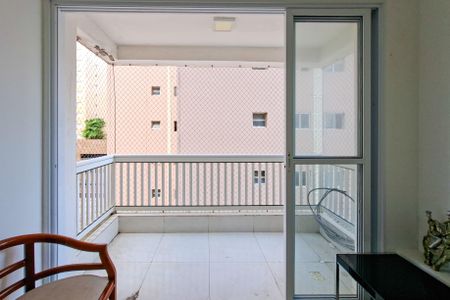 Apartamento para alugar com 65m², 1 quarto e 1 vagaSacada