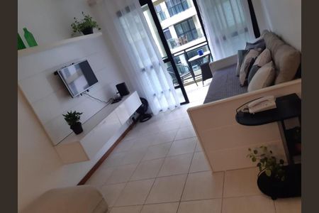 Sala de apartamento para alugar com 1 quarto, 60m² em Recreio dos Bandeirantes, Rio de Janeiro