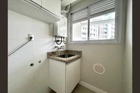 Apartamento para alugar com 67m², 2 quartos e 1 vagaÁrea de Serviço