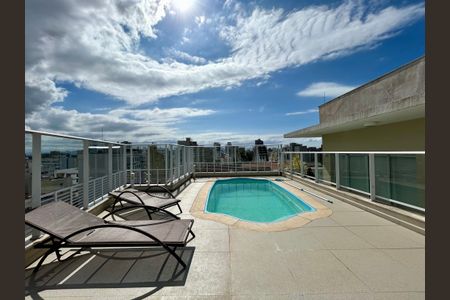 Apartamento para alugar com 67m², 2 quartos e 1 vagaÁrea comum - Piscina