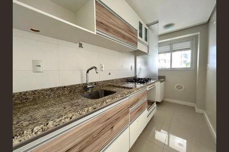 Apartamento para alugar com 67m², 2 quartos e 1 vagaCozinha 