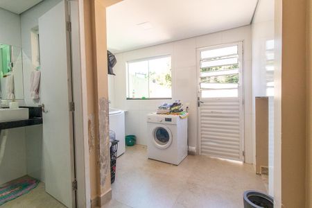 Casa para alugar com 432m², 4 quartos e 3 vagasÁrea de Serviço