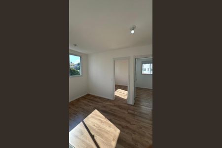 Sala de apartamento para alugar com 2 quartos, 38m² em Sítio do Mandaqui, São Paulo