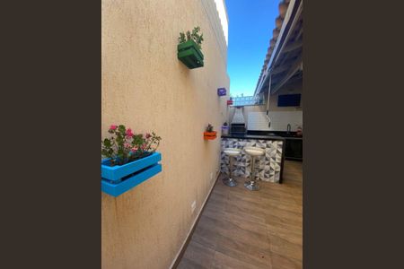 Casa de condomínio à venda com 126m², 3 quartos e 2 vagas