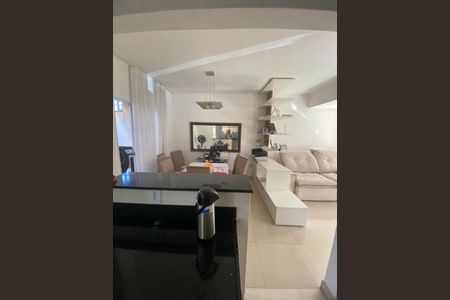 Casa de Condomínio à venda com 3 quartos, 126m² em Cabeceira, Nova Lima