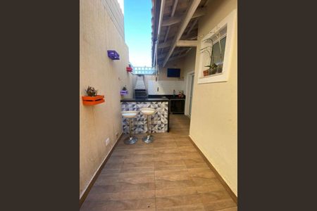 Casa de condomínio à venda com 126m², 3 quartos e 2 vagas