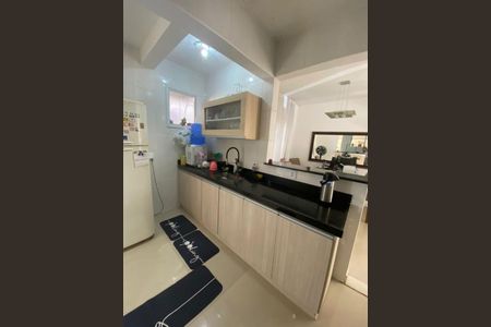 Casa de condomínio à venda com 126m², 3 quartos e 2 vagas