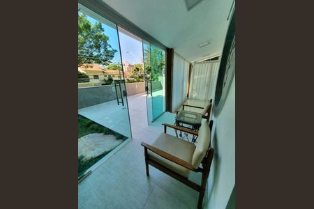 Casa à venda com 4 quartos, 450m² em São Bento, Belo Horizonte