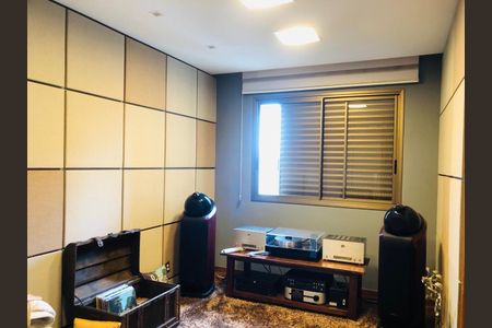 Apartamento à venda com 4 quartos, 271m² em Vila da Serra, Nova Lima