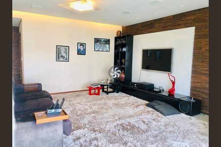 Apartamento à venda com 4 quartos, 271m² em Vila da Serra, Nova Lima