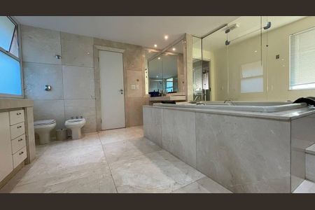 Casa de Condomínio à venda com 4 quartos, 523m² em Residencial Sul, Nova Lima