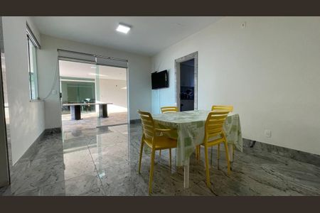 Casa de Condomínio à venda com 4 quartos, 523m² em Residencial Sul, Nova Lima