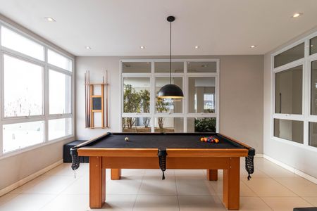 Apartamento para alugar com 49m², 2 quartos e 1 vaga Apartamento para alugar com 49m², 2 quartos e 1 vagaSalão de jogos