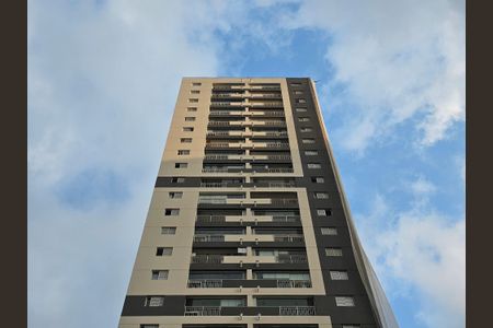 Apartamento para alugar com 49m², 2 quartos e 1 vaga Apartamento para alugar com 49m², 2 quartos e 1 vagaFachada