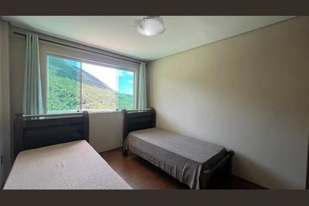 Casa de condomínio à venda com 350m², 2 quartos e 2 vagas