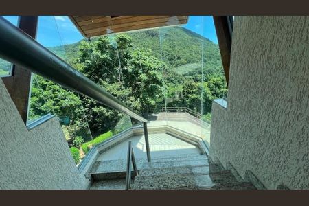 Casa de condomínio à venda com 350m², 2 quartos e 2 vagas
