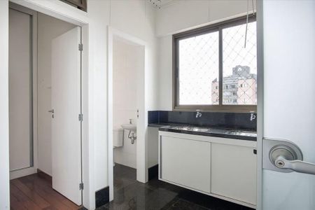 Apartamento à venda com 227m², 4 quartos e 5 vagas