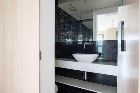 Apartamento à venda com 227m², 4 quartos e 5 vagas