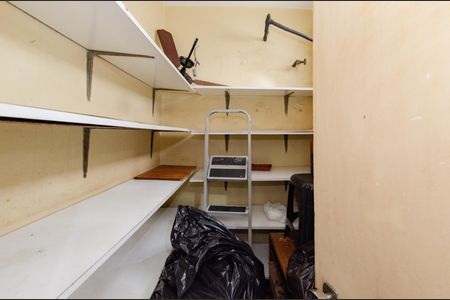 Apartamento à venda com 170m², 3 quartos e 2 vagasDispensa